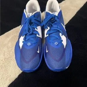 Nike | Shoes | Nike Dynamic Blue And White Sneakers | Poshmark display picture 1
